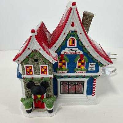-10- DEPT56 | North Pole Village Mickeyâ€™s Pin Traders | Lighted House