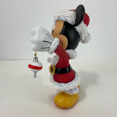 -16- ENESCO | Disney Showcase Mickey Mouse Santa Mickey | #6009030