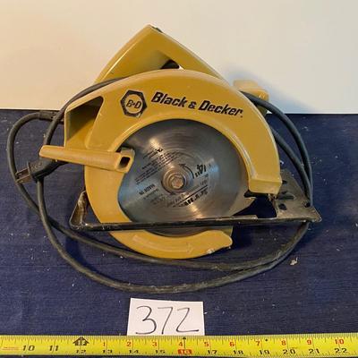 Black & Decker Saw
