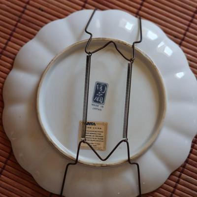 Four Hand Decorated Imari Reproduction Plates (4)