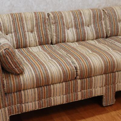 Distinctive Furniture by Gilliam Sofa (See Details)