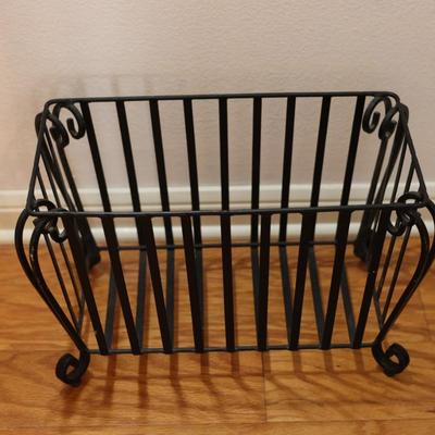 Magazine/Book Holder