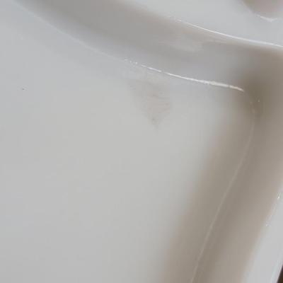 Vintage Imperial Sea Shell Milk Glass Trinket box