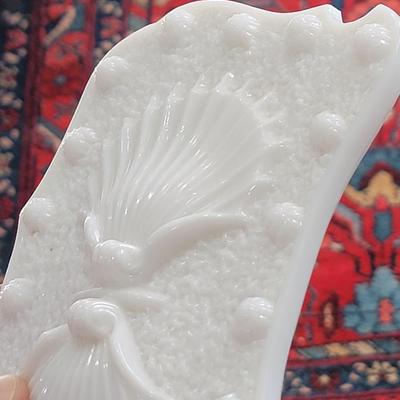 Vintage Imperial Sea Shell Milk Glass Trinket box
