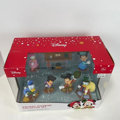 -39- HOLIDAY | Disney Holiday Figure Collector Set | New In Box