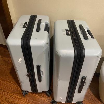 2 - 26" suitcases - spinner wheels