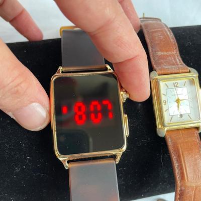 Ashley â€œSwatchâ€ Set plus More Leather Banded Watches (P-SS)