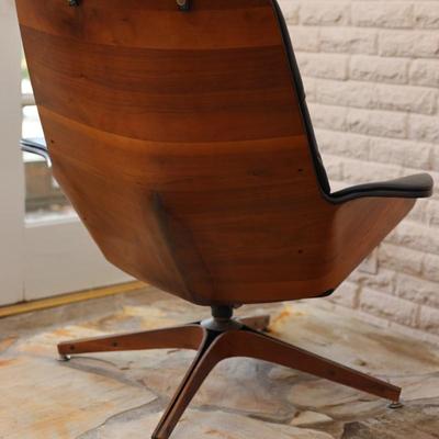 PLYCRAFT Mid-Century Lounge Chair w/ Ottoman
