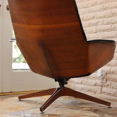PLYCRAFT Mid-Century Lounge Chair w/ Ottoman