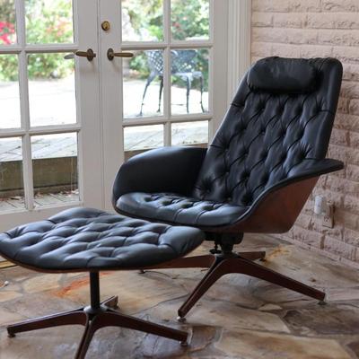 PLYCRAFT Mid-Century Lounge Chair w/ Ottoman