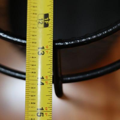 Floating Metal Mesh Wastebasket