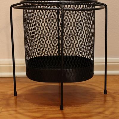 Floating Metal Mesh Wastebasket