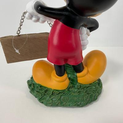 -62- COLLECTIBLE | Mickey Mouse Welcome Figure