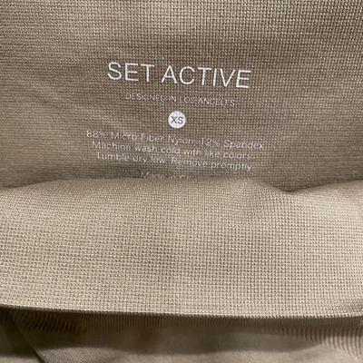 Leisure set -Set Active. Pants size XS. Top size S