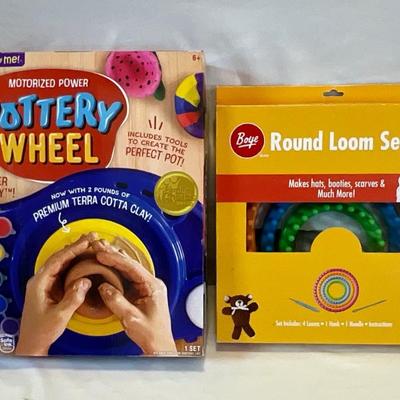Pottery Wheel and Round Loom Set