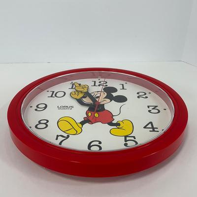 -92- WALL CLOCK | Lorus Disney Mickey Mouse Quartz Wall Clock