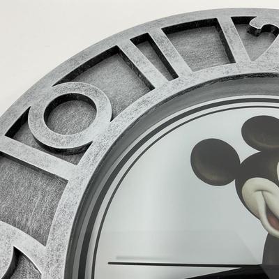 -94- WALL CLOCK | Disney Mickey Mouse Wall Clock