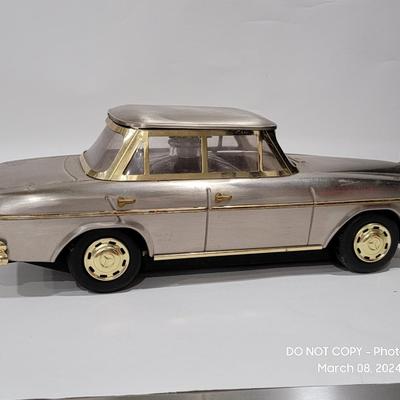 MCM Mercedes Benz Bar Whiskey Decator set music box