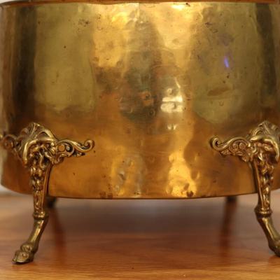 English Footed Log Bin