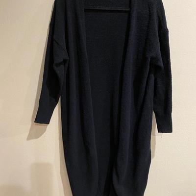 Black sleep robe - size Small