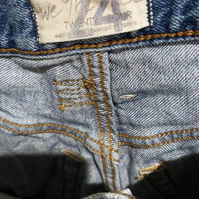 Distressed jean shorts by We The Free - size 24