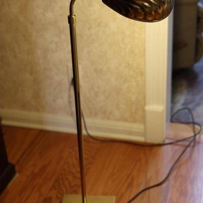 Vintage Adjustable Shell Lamp
