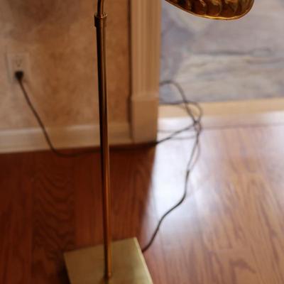 Vintage Adjustable Shell Lamp