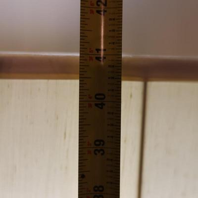 Classical Woman Figure Table Lamp