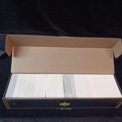 BOX OF 1993 UPPER DECK BASEBALL CARDS