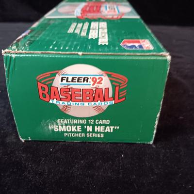 BOX OF 1992 FLEER BASEBALL CARDS