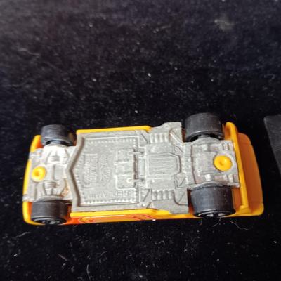 EARLY 2000's HOT WHEELS
