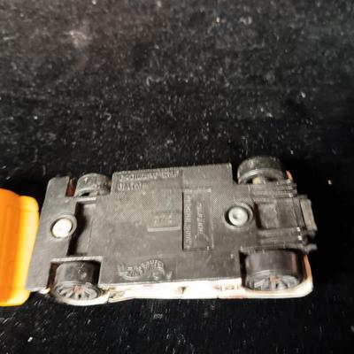 EARLY 2000's HOT WHEELS