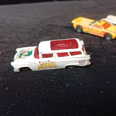 EARLY 2000's HOT WHEELS