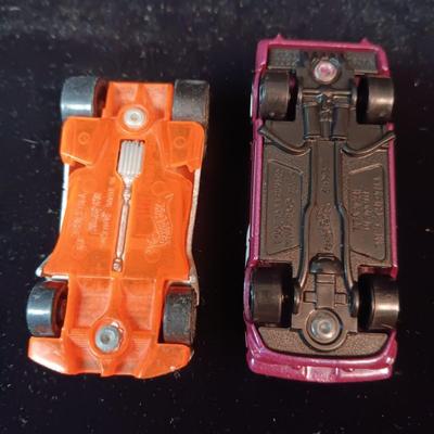 EARLY 2000's HOT WHEELS