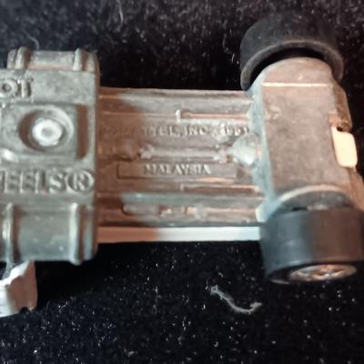 '77, '81 & '82 HOT WHEELS