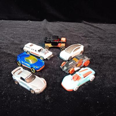 7 HOT WHEELS FROM 2000's