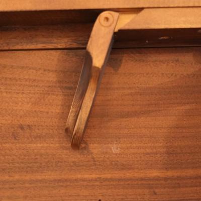 Baker Furniture Queen Anne Solid Walnut Petite Drop Leaf Tea Table