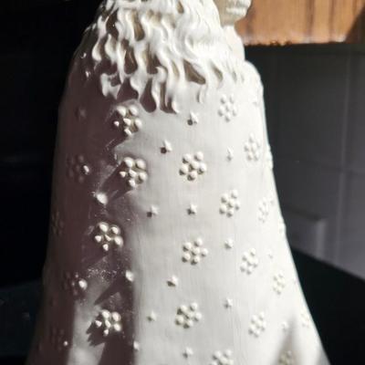 Madonna and Child Porcelain figurine by Goebel. M.J. HUMMEL