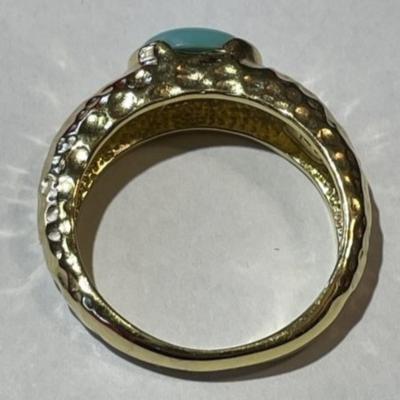 Vintage Hammered Sterling Silver/Gold-toned Turquoise Ring Size-8 in VG Preowned Condition.
