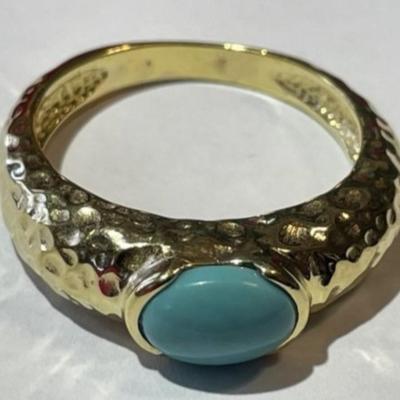 Vintage Hammered Sterling Silver/Gold-toned Turquoise Ring Size-8 in VG Preowned Condition.
