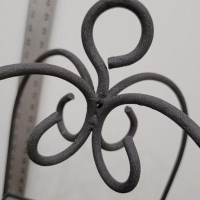 Black iron 3 tier plant stand.