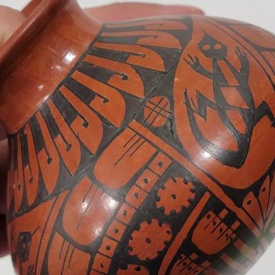 Small Native American Hnadmade vase