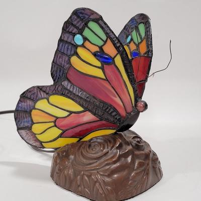 Butterfly stained glass lamp working