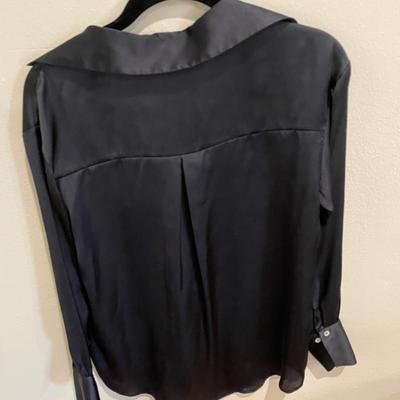 Blouse by Zara - xs