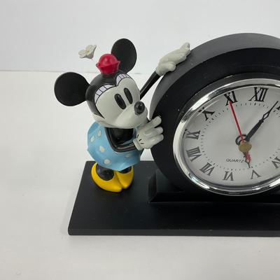 -98- CLOCK | Mickey Mouse & Minnie Mouse Desk Clock