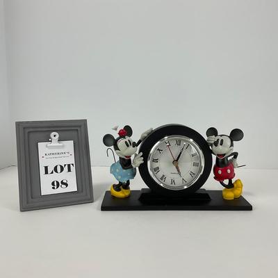 -98- CLOCK | Mickey Mouse & Minnie Mouse Desk Clock