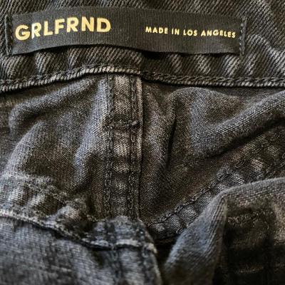 Grlfrnd - the Cassidy - mid rise straight - size 23