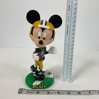 -113- COLLECTIBLE | Official Mickey Mouse NFL Green Bay Packers Bobblehead
