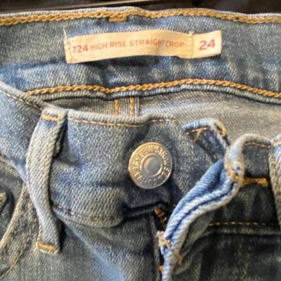 Levi’s 724 high rise straight crop - size 24