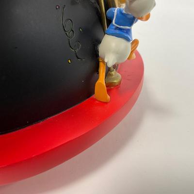 -115- HOME | Mickey Mouse March Ears Club | Musical Water Snow Globe